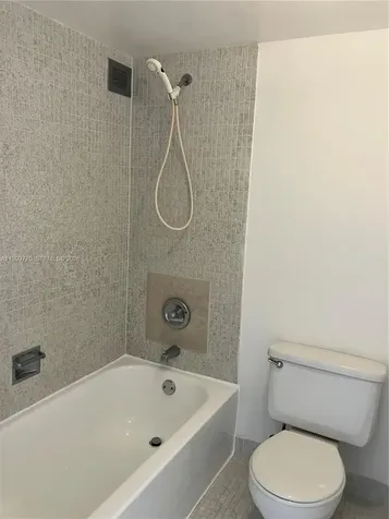 17021 N Bay Road Sunny Isles Beach FL 33160