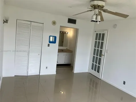 17021 N Bay Road Sunny Isles Beach FL 33160