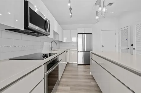 101 Diplomat Parkway Hallandale Beach FL 33009
