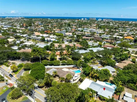 4010 NE 22nd Avenue Lighthouse Point FL 33064