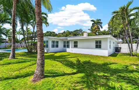 4010 NE 22nd Avenue Lighthouse Point FL 33064