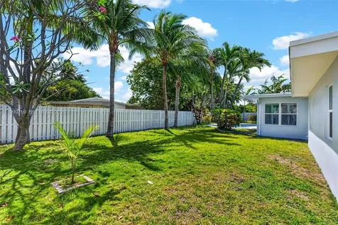 4010 NE 22nd Avenue Lighthouse Point FL 33064