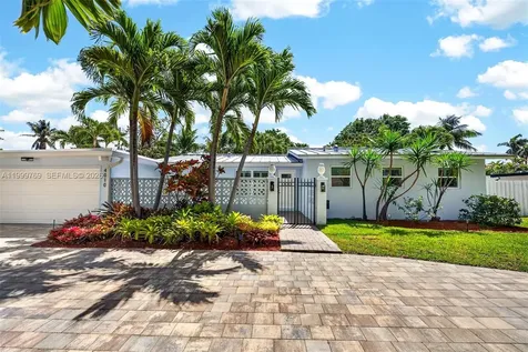 4010 NE 22nd Avenue Lighthouse Point FL 33064