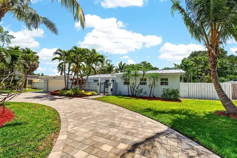 4010 NE 22nd Avenue Lighthouse Point FL 33064