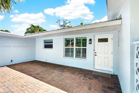 4010 NE 22nd Avenue Lighthouse Point FL 33064