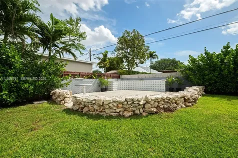 281 Pocatella Street Miami Springs FL 33166