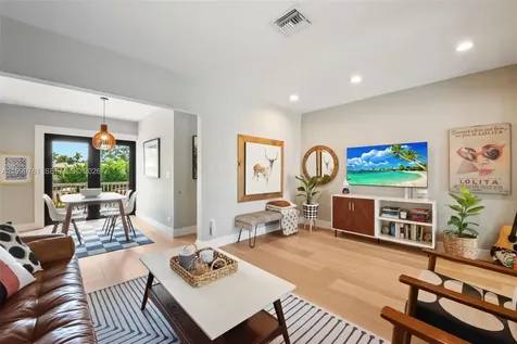 281 Pocatella Street Miami Springs FL 33166