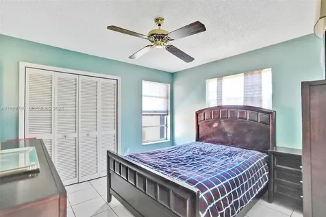 8618 SW 148th Place Miami FL 33193