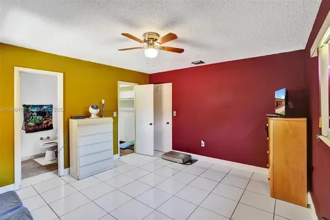8618 SW 148th Place Miami FL 33193
