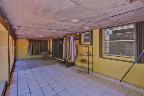 8618 SW 148th Place Miami FL 33193