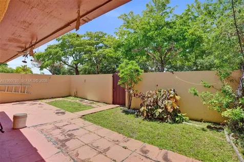 8618 SW 148th Place Miami FL 33193
