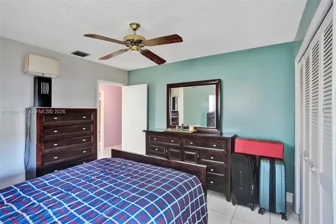 8618 SW 148th Place Miami FL 33193