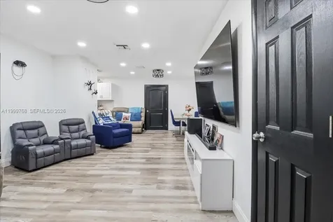 7551 Polk Street Hollywood FL 33024