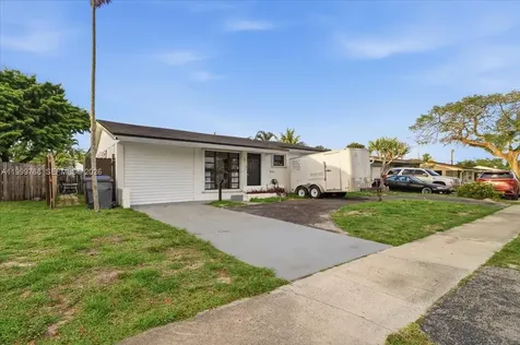7551 Polk Street Hollywood FL 33024