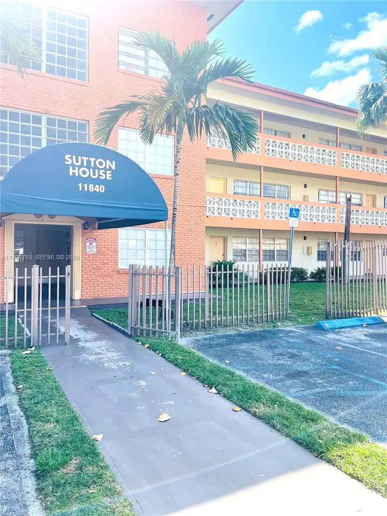 11840 NE 19th Drive North Miami FL 33181
