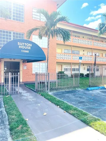 11840 NE 19th Drive North Miami FL 33181