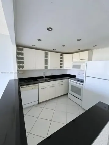 20335 W Country Club Drive Aventura FL 33180