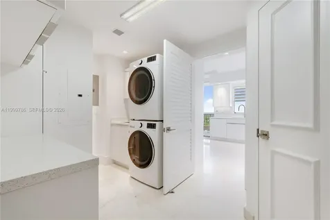 789 Crandon Boulevard Key Biscayne FL 33149