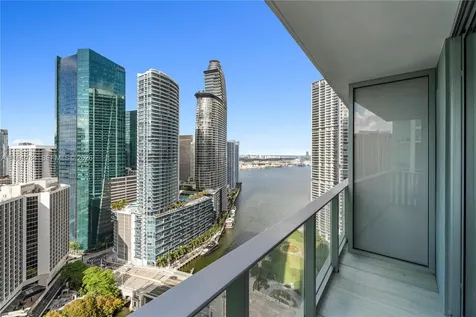 77 SE 5th Street Miami FL 33131