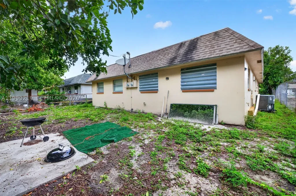 1619-1621 NW 8th Avenue Fort Lauderdale FL 33311
