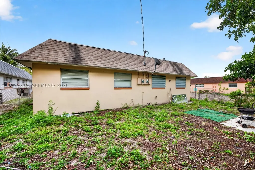 1619-1621 NW 8th Avenue Fort Lauderdale FL 33311