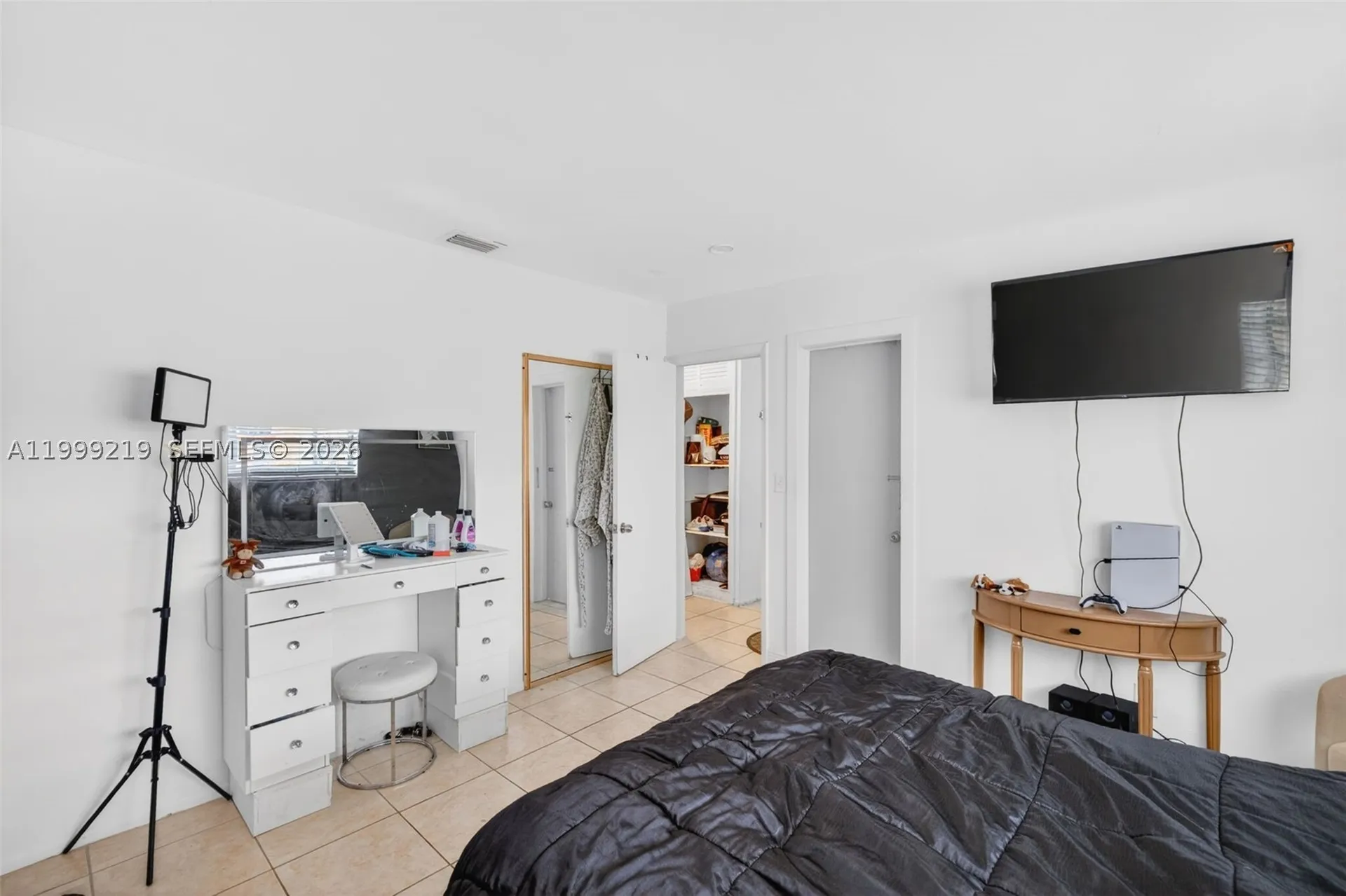 1619-1621 NW 8th Avenue Fort Lauderdale FL 33311