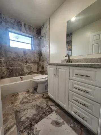 7750 NW 14th Place Miami FL 33147