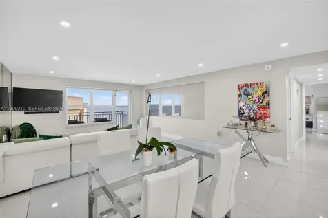 3000 E Sunrise Boulevard Fort Lauderdale FL 33304