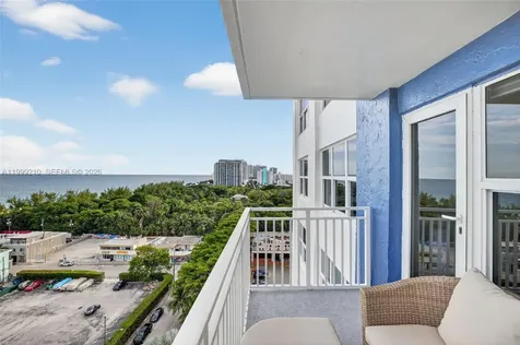 3000 E Sunrise Boulevard Fort Lauderdale FL 33304