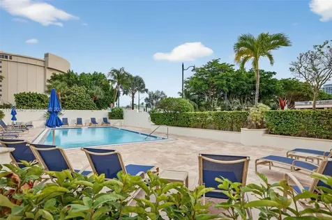3000 E Sunrise Boulevard Fort Lauderdale FL 33304