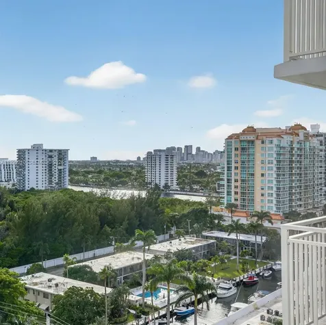 3000 E Sunrise Boulevard Fort Lauderdale FL 33304