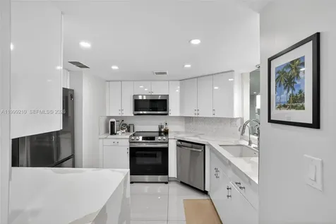 3000 E Sunrise Boulevard Fort Lauderdale FL 33304