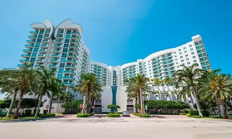 7900 Harbor Island Drive North Bay Village FL 33141