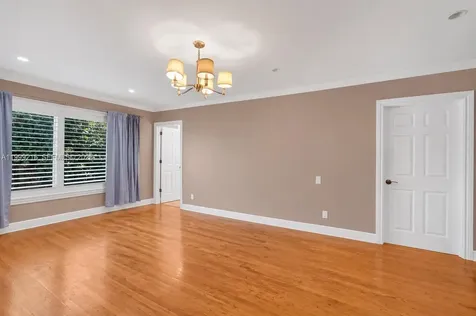 1160 NE 98th Street Miami Shores FL 33138