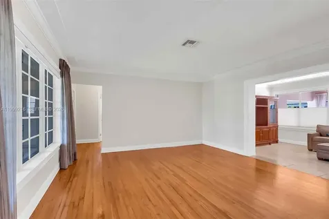 1160 NE 98th Street Miami Shores FL 33138