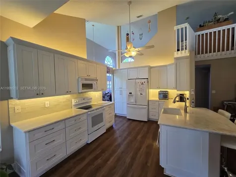 18341 NW 10th Street Pembroke Pines FL 33029