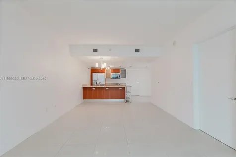 185 SW 7th Street Miami FL 33130