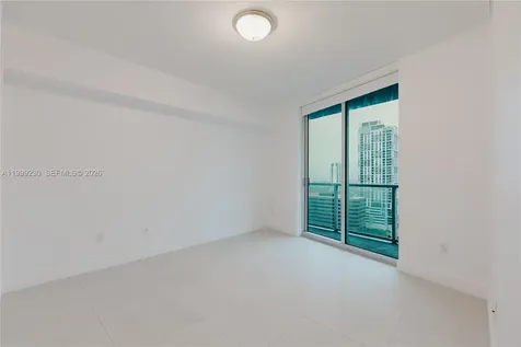 185 SW 7th Street Miami FL 33130