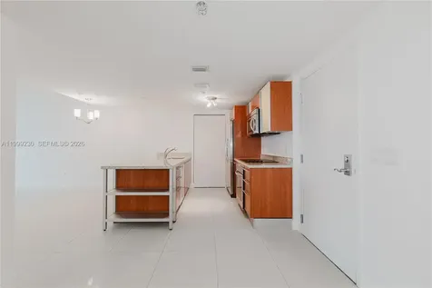 185 SW 7th Street Miami FL 33130