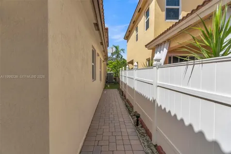3920 NE 13th Drive Homestead FL 33033