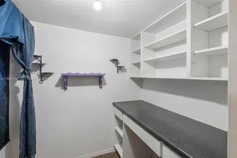 3475 N Country Club Drive Aventura FL 33180