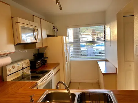 6660 SW 130th Avenue Miami FL 33183