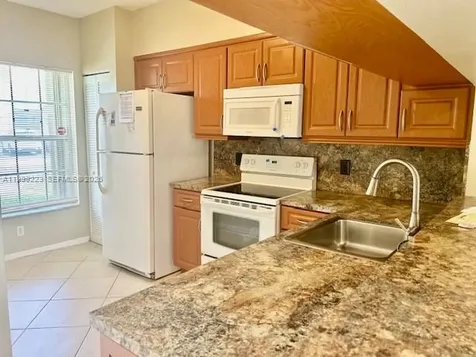 16648 Hemingway Drive Weston FL 33326