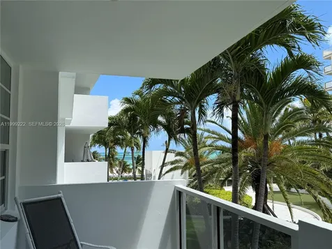 100 Lincoln Road Miami Beach FL 33139
