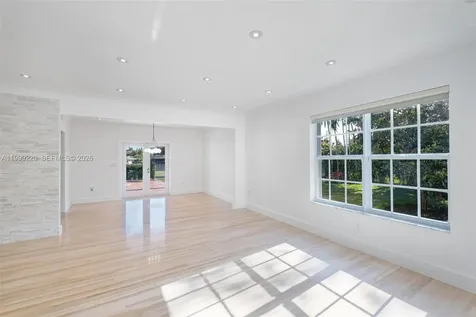 Pinecrest FL 33156