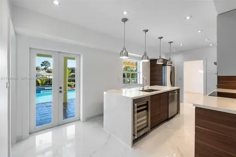 Pinecrest FL 33156