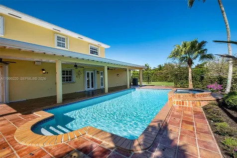 Pinecrest FL 33156