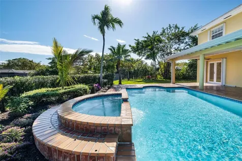 Pinecrest FL 33156