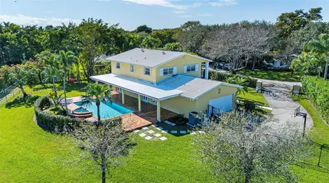 Pinecrest FL 33156