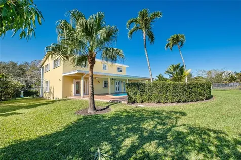 Pinecrest FL 33156